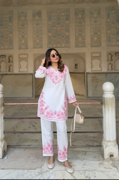 Cotton Chikankari Suits In Kashmir